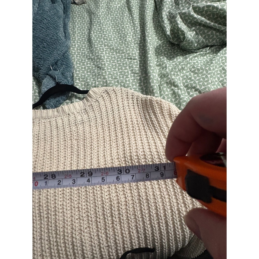 American Eagle Cream‎ Chunky Knit Oversized Sweater Top Womens Small - Picture 6 of 7